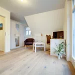 Seenadel Feriehus Prerow